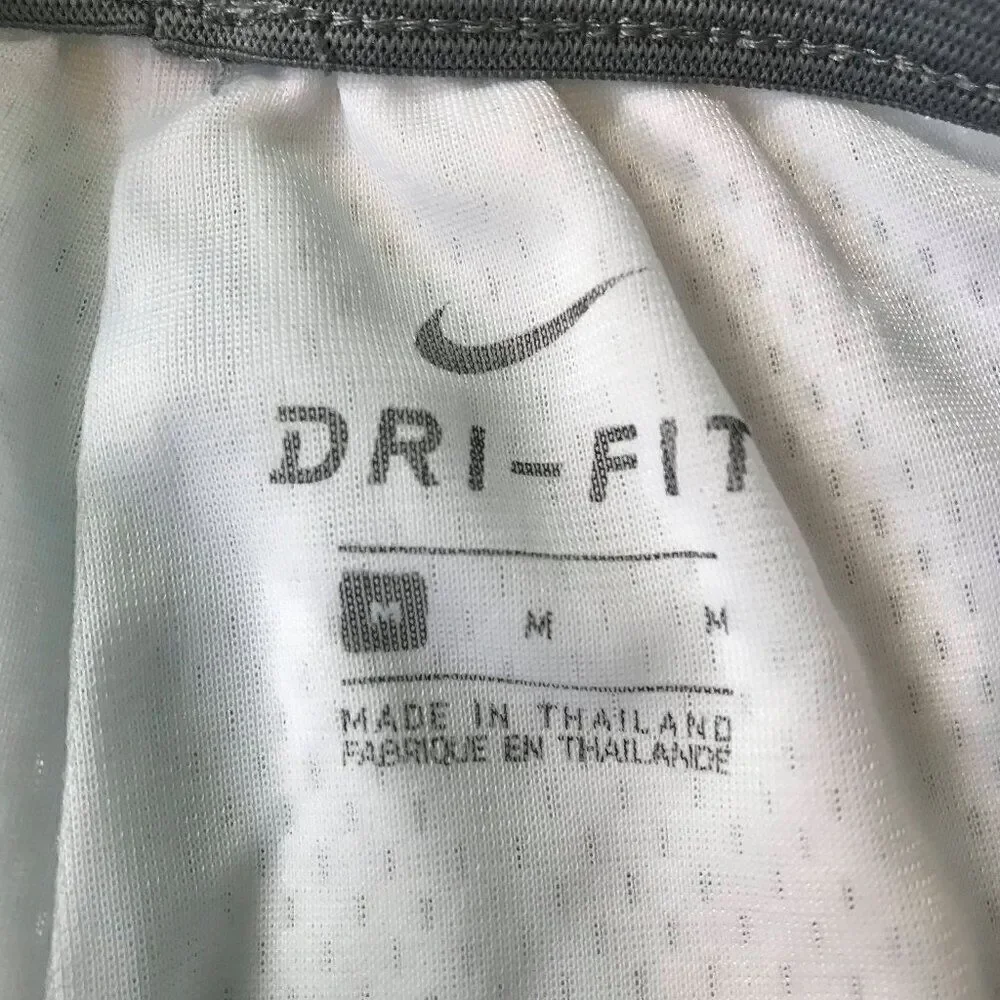 Nike men medium